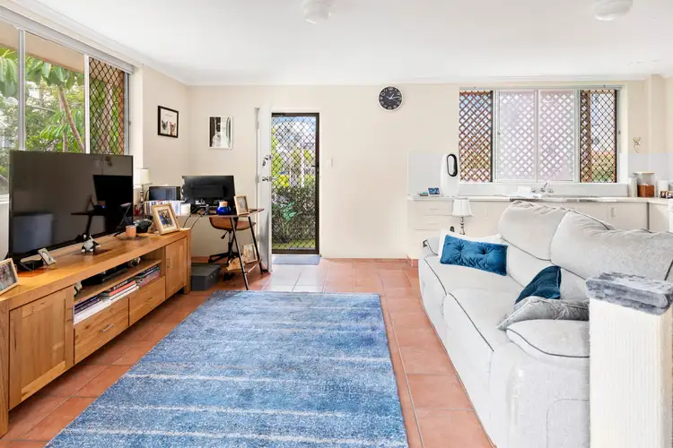 Fifth view of Homely block of units listing, 8 Kalyan Street, Chevron Island QLD 4217