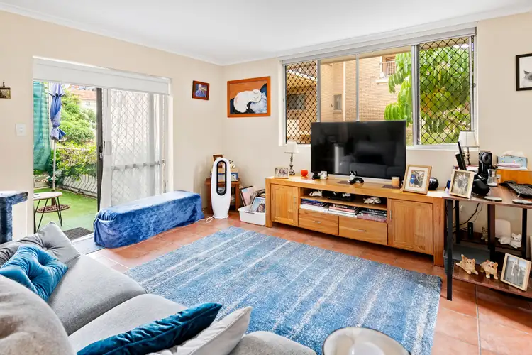 Sixth view of Homely block of units listing, 8 Kalyan Street, Chevron Island QLD 4217