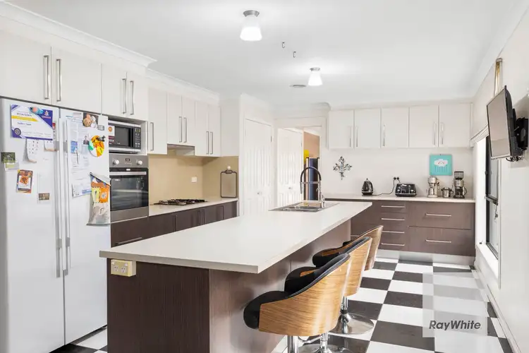 Fifth view of Homely house listing, 10 Ruben Drive, Sydenham VIC 3037