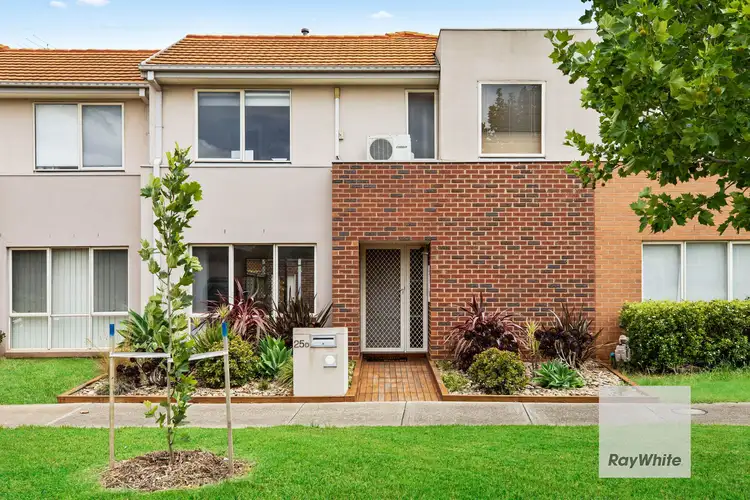 25D Wentworth Drive, Taylors Lakes VIC 3038