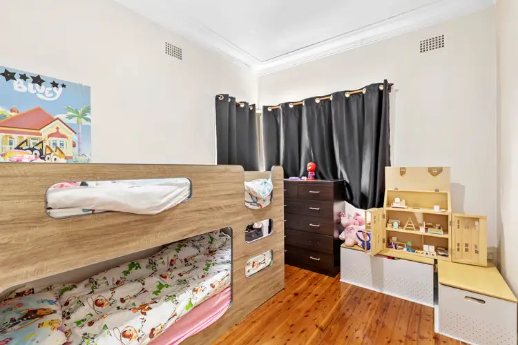 Fifth view of Homely house listing, 11 Craig Avenue, Oxley Park NSW 2760