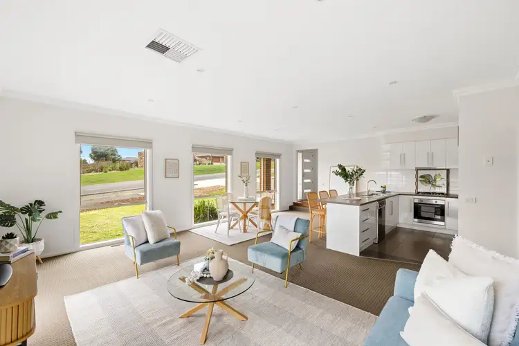 Third view of Homely townhouse listing, 6/100 Dorset Road, Croydon VIC 3136