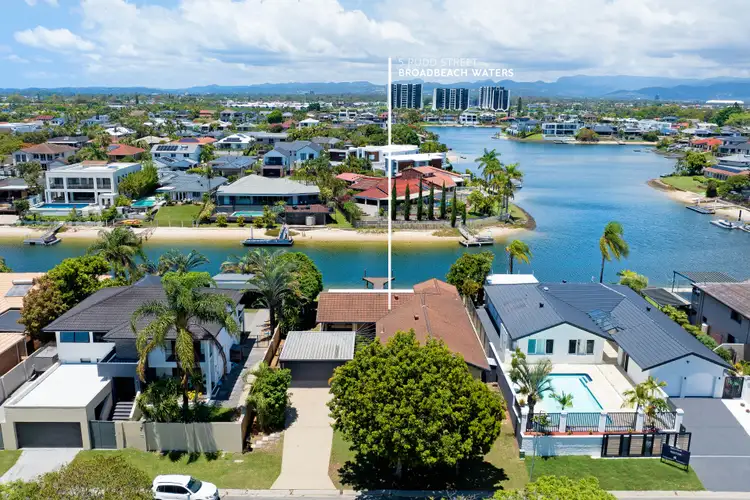 5 Rudd Street, Broadbeach Waters QLD 4218