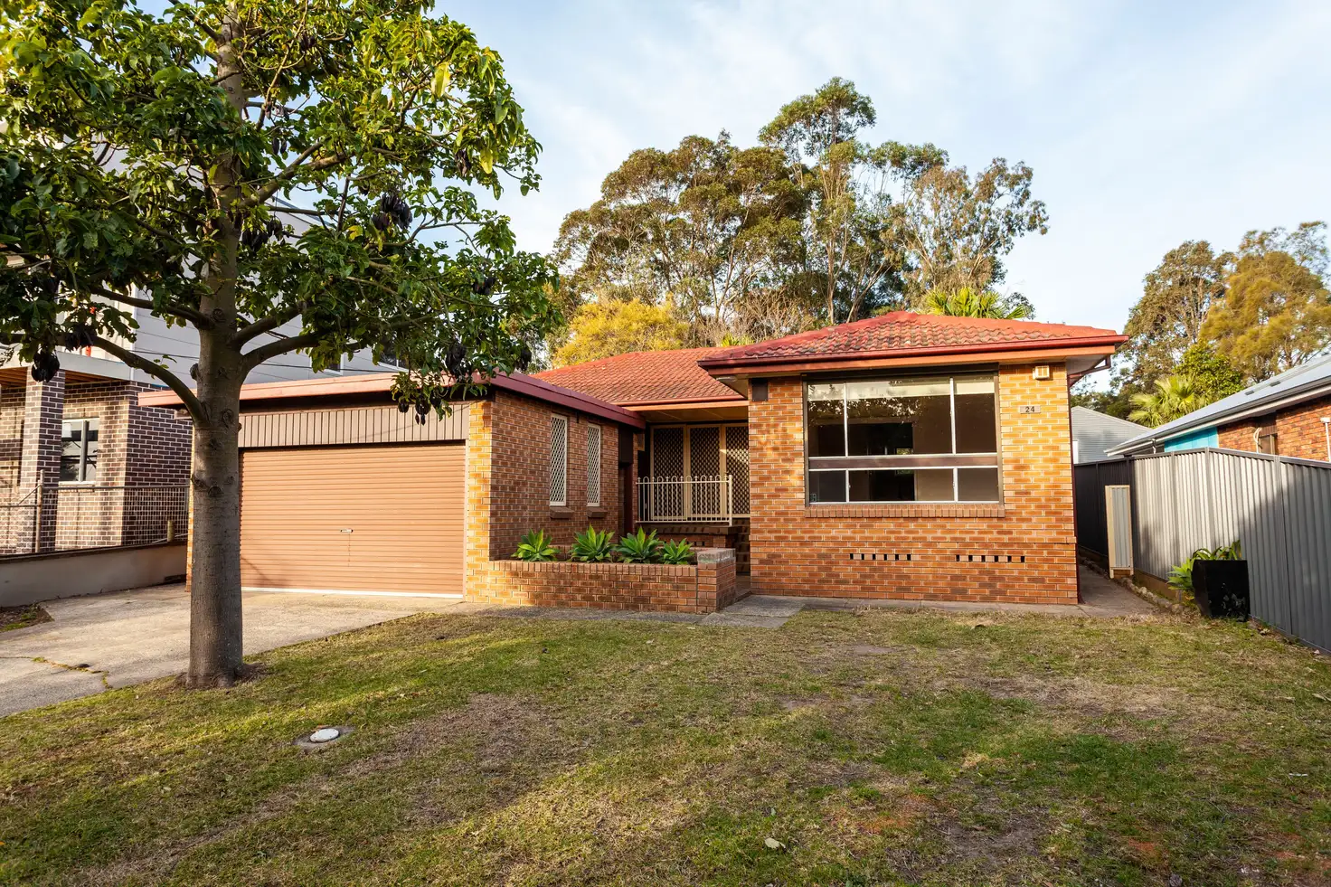 Main view of Homely house listing, 24 Lake Entrance Road, Oak Flats NSW 2529