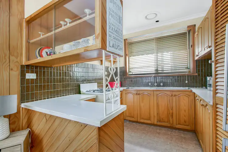 Fifth view of Homely house listing, 72 The Fairway, Kingsbury VIC 3083
