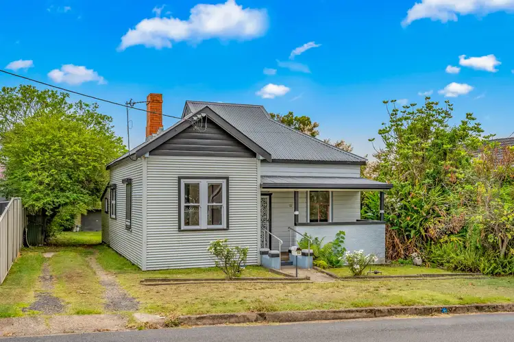 32 Sergeant Street, Cessnock NSW 2325