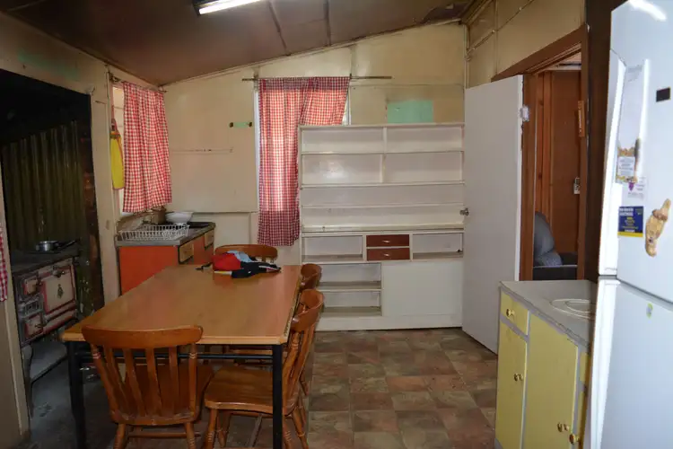 Fifth view of Homely house listing, 32 Hawthorn Street, Blackall QLD 4472