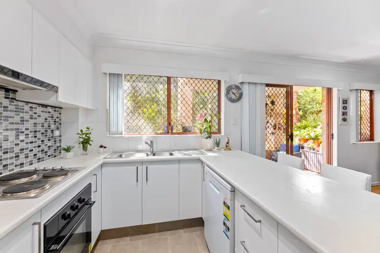 Fifth view of Homely apartment listing, 11/28-34 Leonay Street, Sutherland NSW 2232