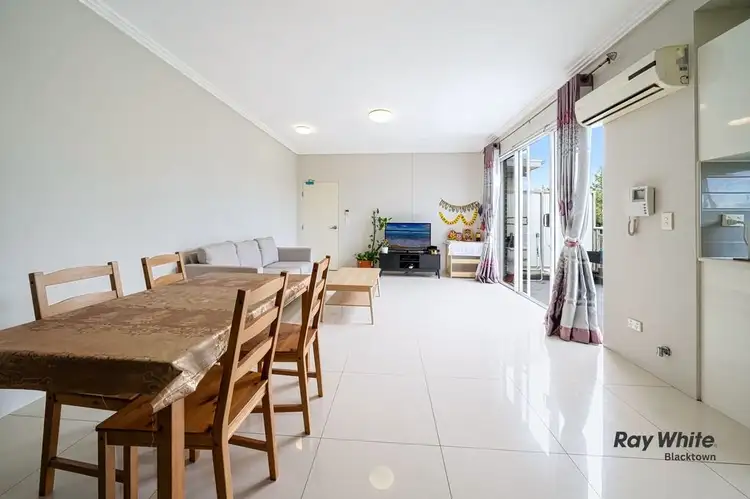 Third view of Homely apartment listing, 9/4 Barangaroo Road, Toongabbie NSW 2146