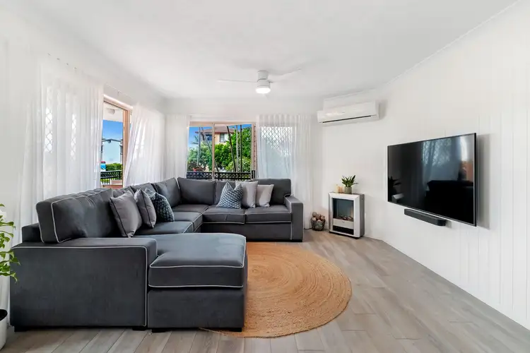 Sixth view of Homely apartment listing, 1/31-33 Peerless Avenue, Mermaid Beach QLD 4218