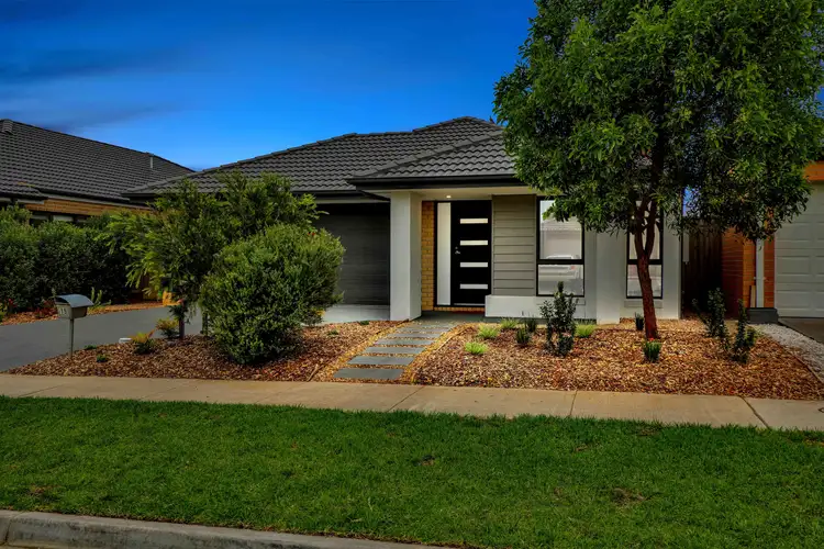 Second view of Homely house listing, 15 Copper Way, Tarneit VIC 3029