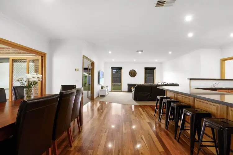 Sixth view of Homely house listing, 5 Bushy Court, Langwarrin VIC 3910