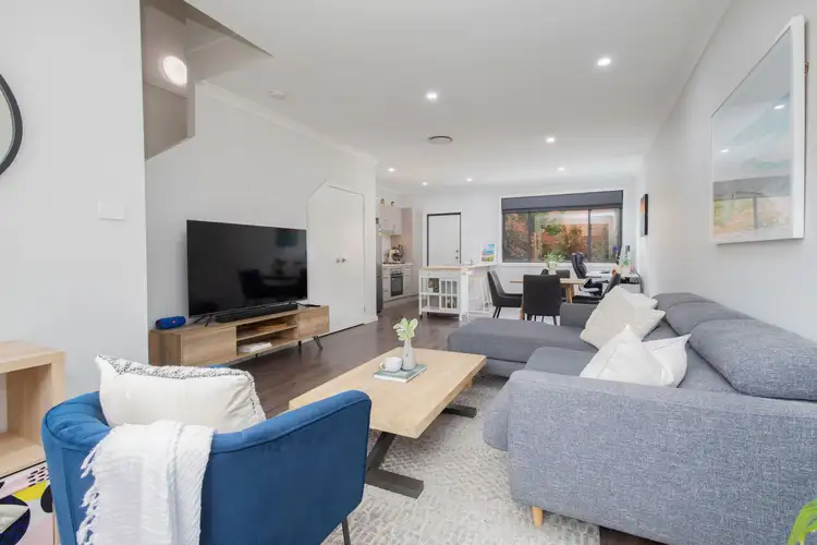 6/1 Avena Path, Waratah West NSW 2298