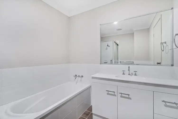 Third view of Homely house listing, 2/20 Glen Ayr Avenue, Cliftleigh NSW 2321