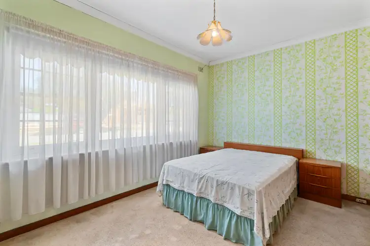 Fifth view of Homely house listing, 2 Rainbow Street, Grange SA 5022
