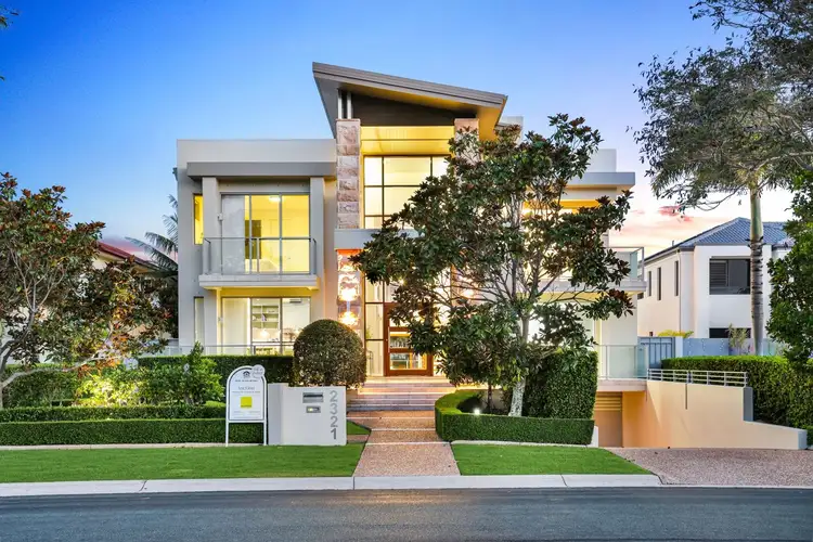 2321 Cressbrook Drive, Hope Island QLD 4212