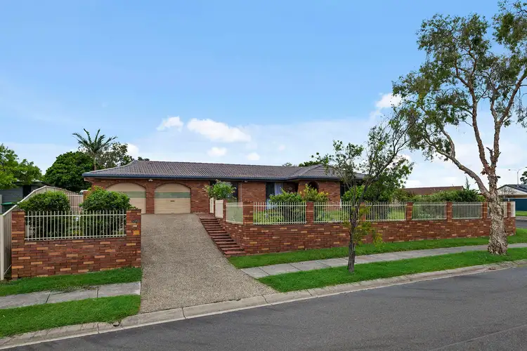 27 Intrepid Street, Jamboree Heights QLD 4074