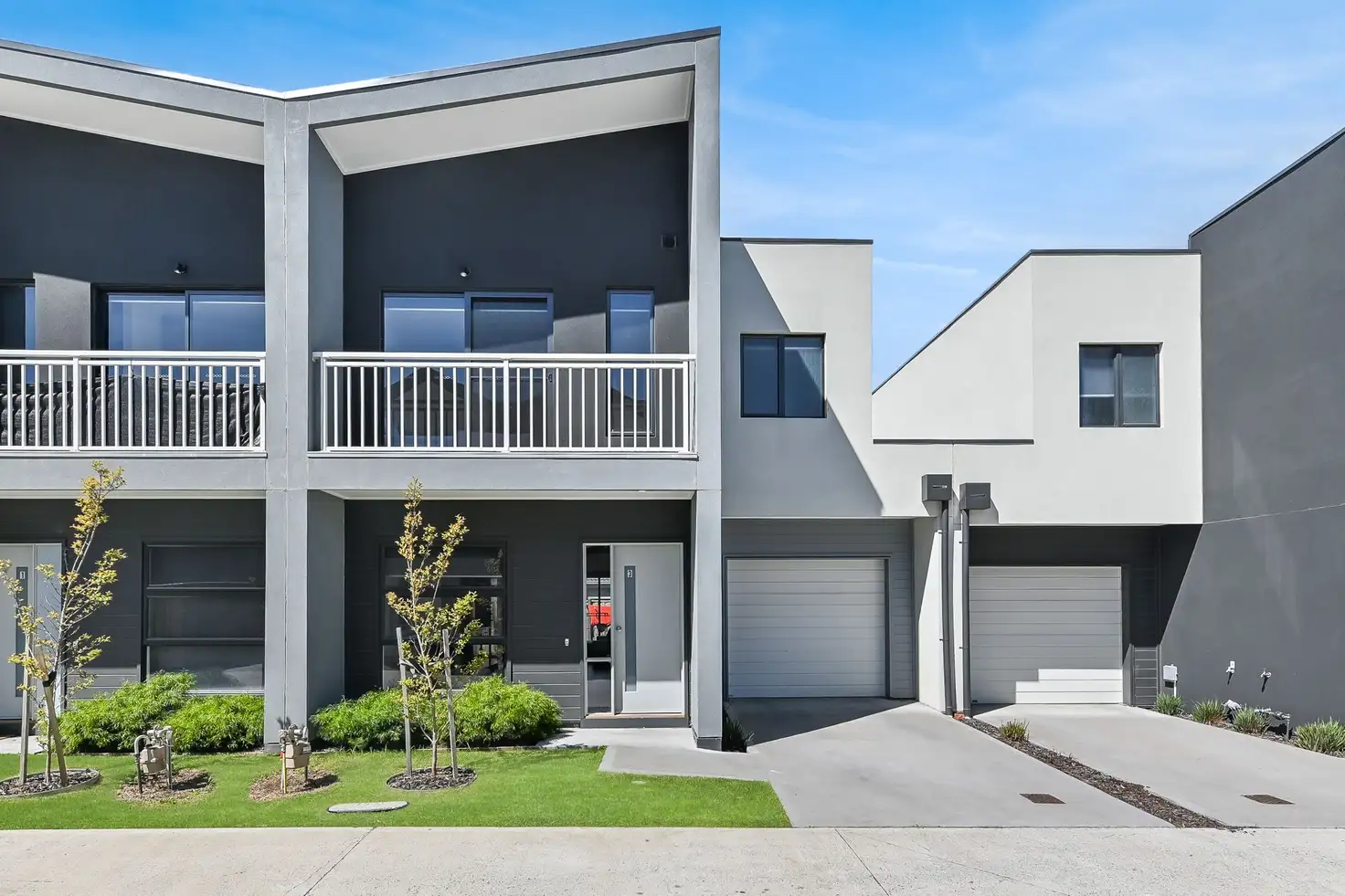 Main view of Homely townhouse listing, 3 Randwick Lane, Clyde North VIC 3978