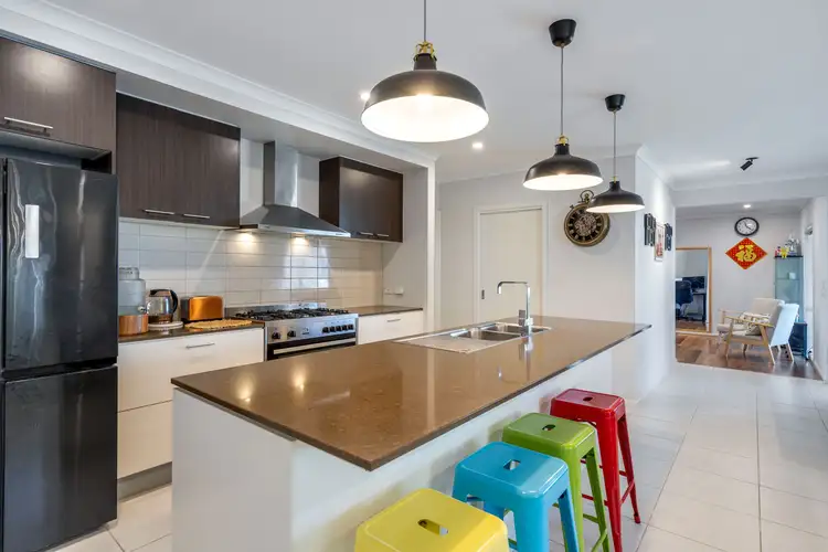 Fifth view of Homely house listing, 2 Hamersley Road, Craigieburn VIC 3064