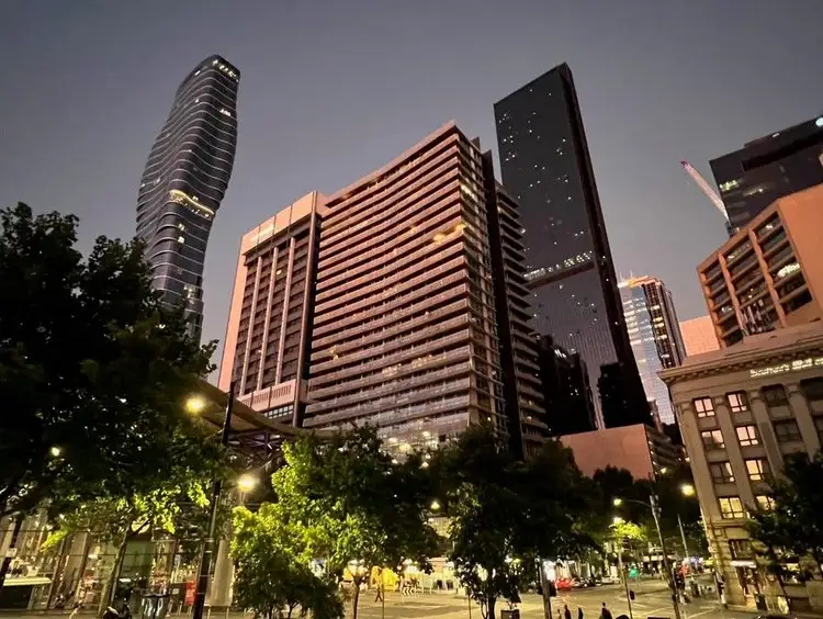 1910/620 Collins Street, Melbourne VIC 3000
