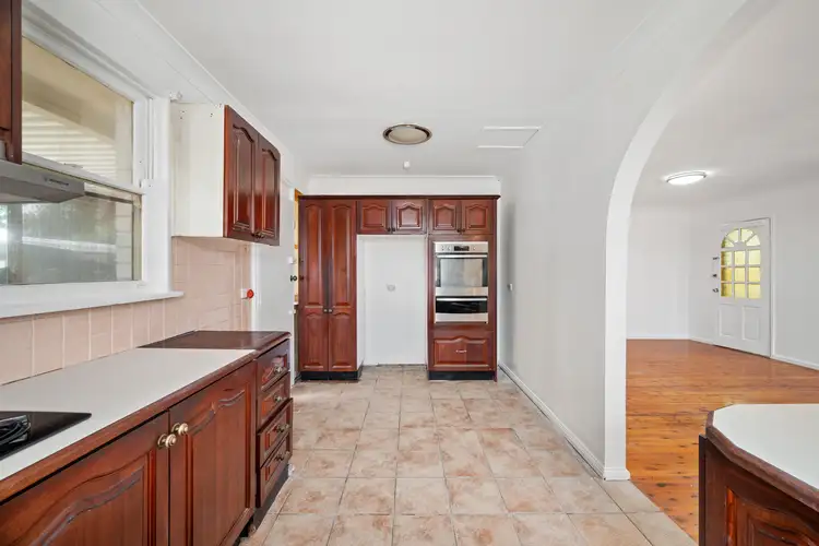 Fourth view of Homely house listing, 5 Leigh Place, Ashcroft NSW 2168