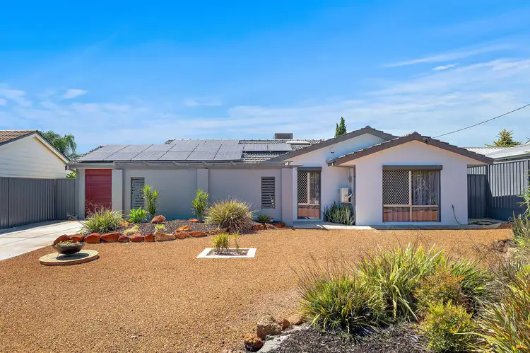 22 Shearwater Way, Gosnells WA 6110
