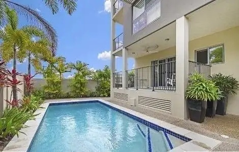 Second view of Homely unit listing, 17/13 Albert Street, Cranbrook QLD 4814