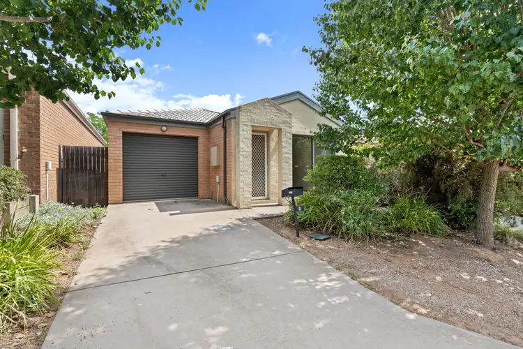 5 Phillipa Weeks Street, Watson ACT 2602