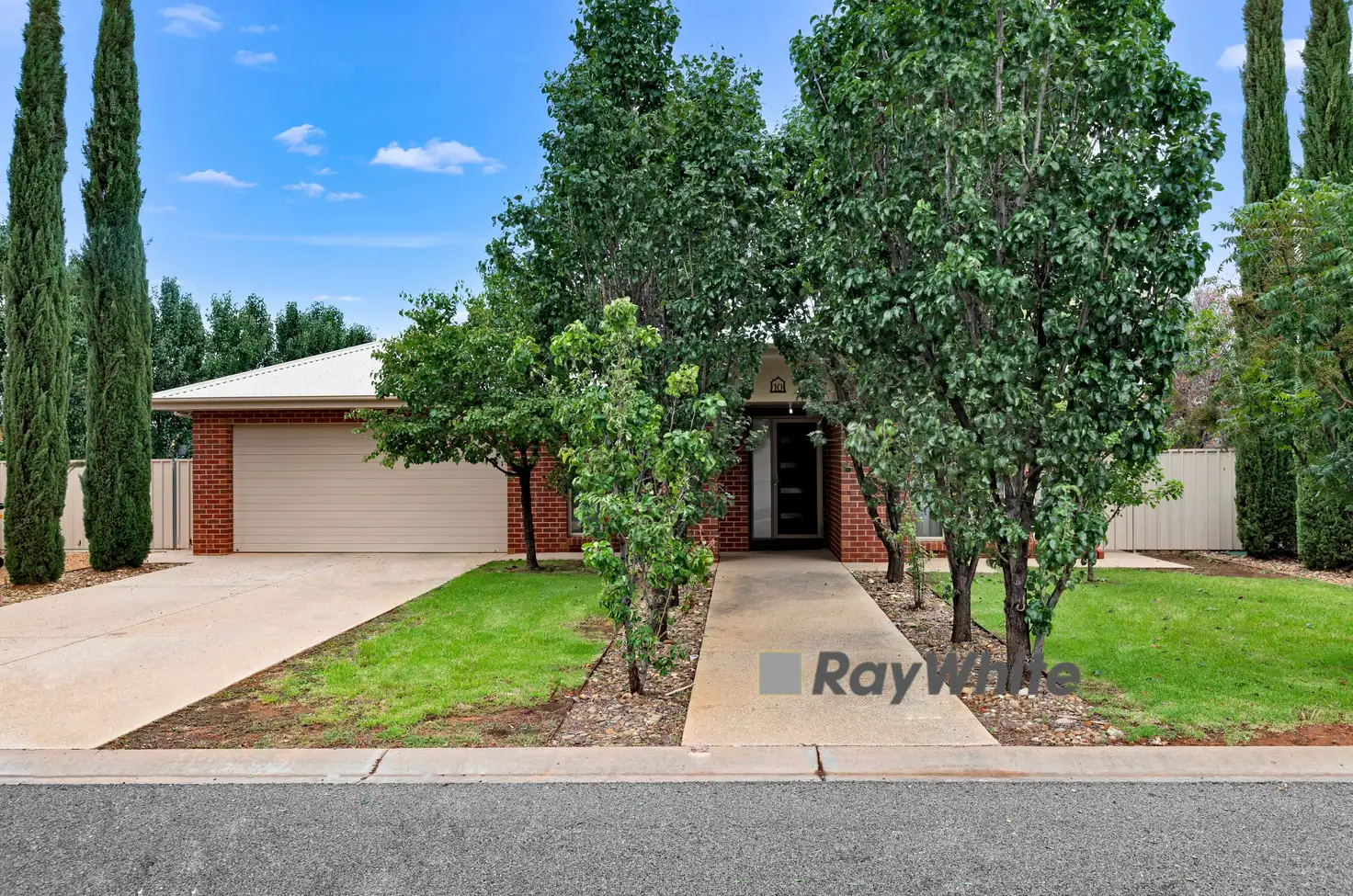 Main view of Homely house listing, 10 Casuarina Way, Buronga NSW 2739