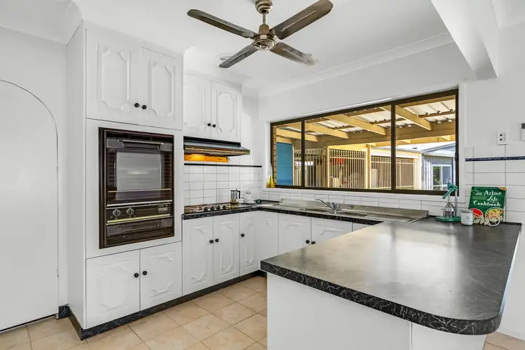 Fifth view of Homely house listing, 9 Semmens Crescent, Mildura VIC 3500