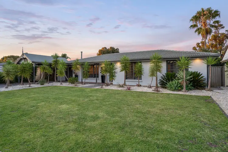 10 Plymouth Court, North Haven SA 5018