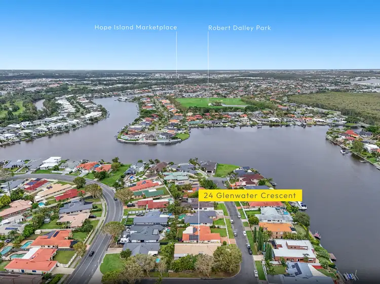 24 Glenwater Crescent, Helensvale QLD 4212