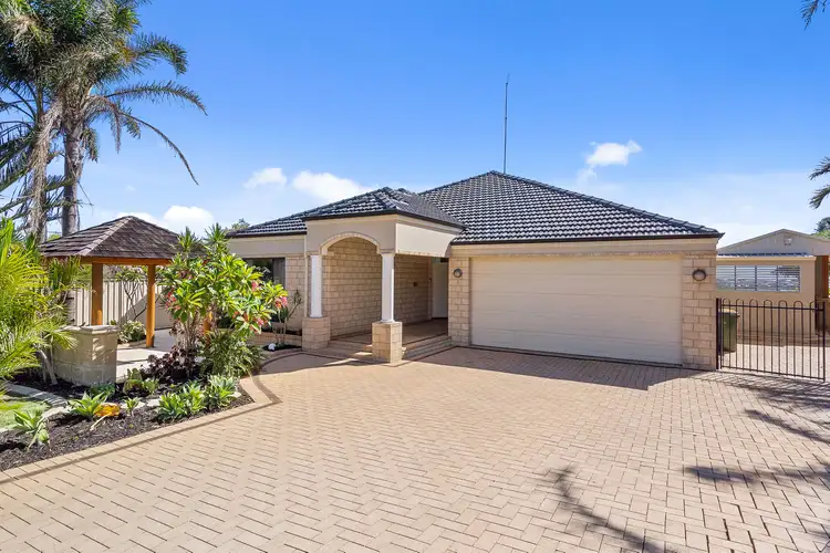 Third view of Homely house listing, 7 Nettle Place, Halls Head WA 6210