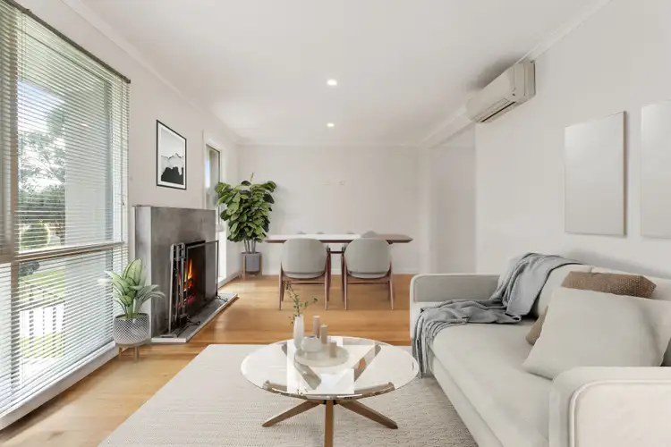 Sixth view of Homely house listing, 1/16 Wallace Way, Mooroolbark VIC 3138