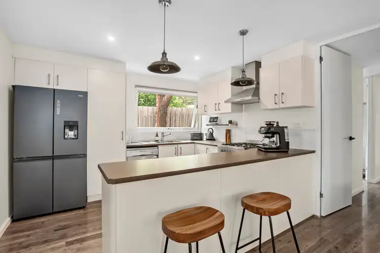 Second view of Homely house listing, 3 Raphael Crescent, Frankston VIC 3199