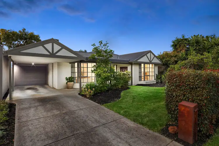 3 Dunscombe Place, Chelsea Heights VIC 3196