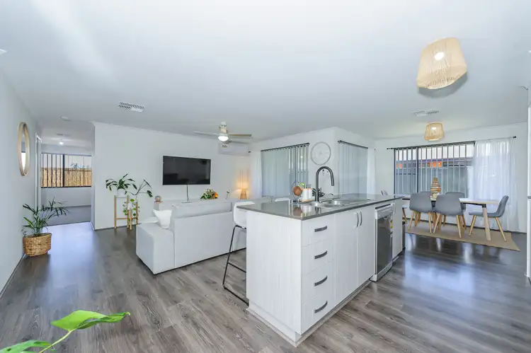 Fourth view of Homely house listing, 7 Ballybofey Loop, Bullsbrook WA 6084