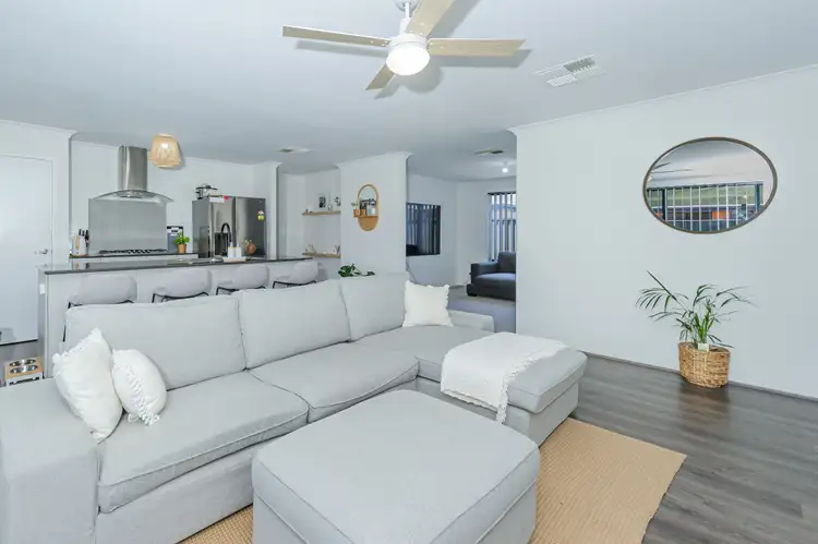 Sixth view of Homely house listing, 7 Ballybofey Loop, Bullsbrook WA 6084