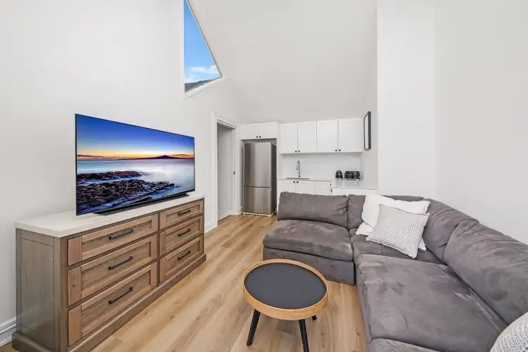 Fifth view of Homely house listing, 2 Mathews Place, Menai NSW 2234