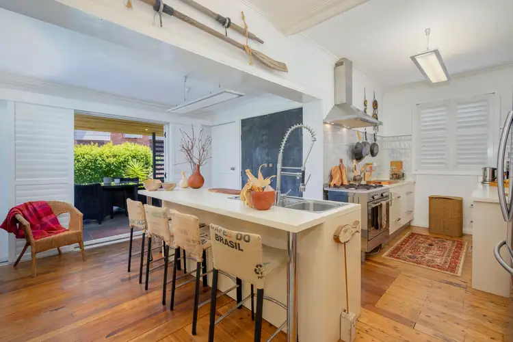 74 Woodstock Street, Mayfield NSW 2304