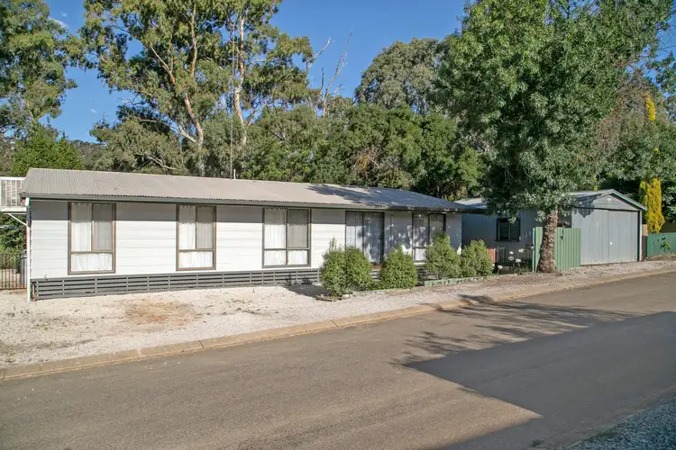 5 Archer Street, Clare SA 5453