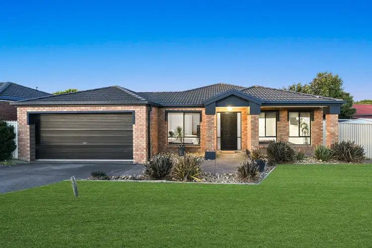 24 Gatehouse Parade, Cranbourne East VIC 3977