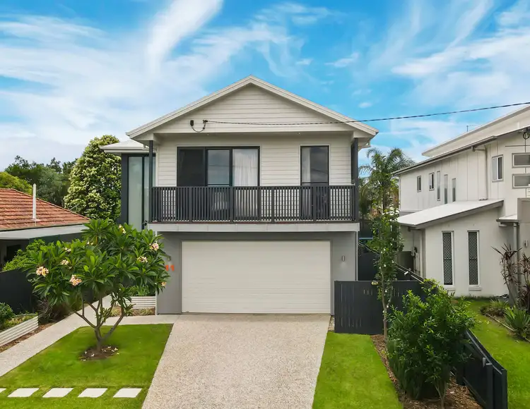 Second view of Homely house listing, 11 Queensway Street, Upper Mount Gravatt QLD 4122