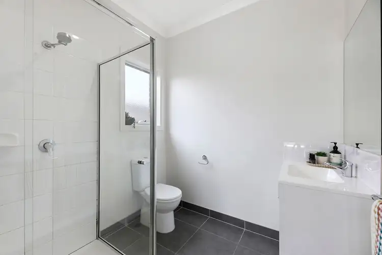 Seventh view of Homely house listing, 4/72 Railway Avenue, Garfield VIC 3814