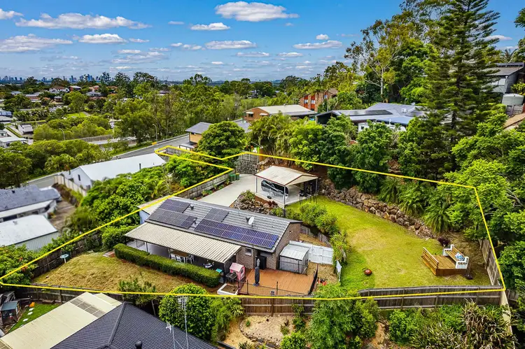 Second view of Homely house listing, 121 Hinkler Drive, Worongary QLD 4213