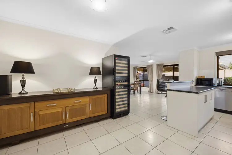 Fifth view of Homely house listing, 1 Hillcrest Court, Littlehampton SA 5250