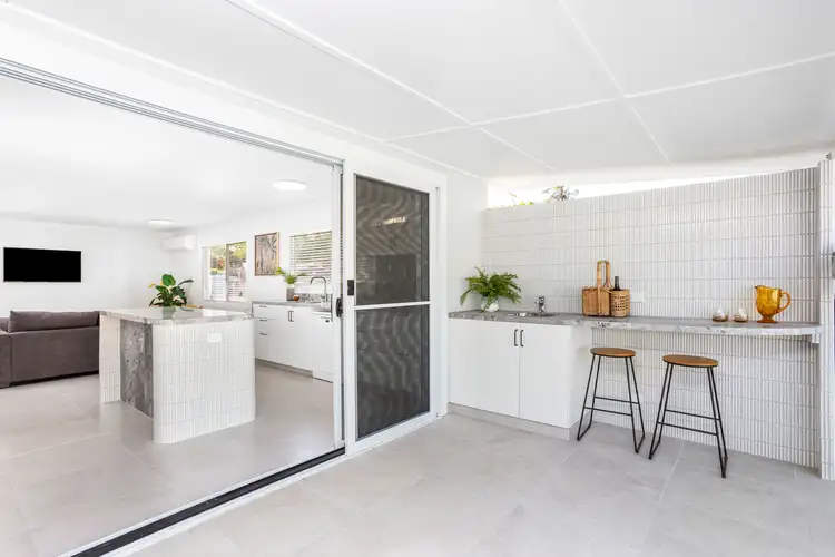 1 Orchid Street, Kinka Beach QLD 4703