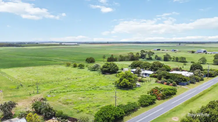 1064 Moore Park Road, Gooburrum QLD 4670