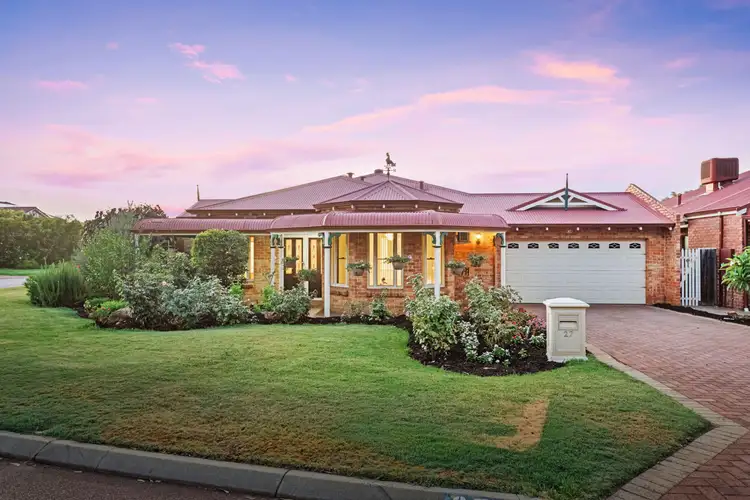 27 Gardon Rise, Gwelup WA 6018
