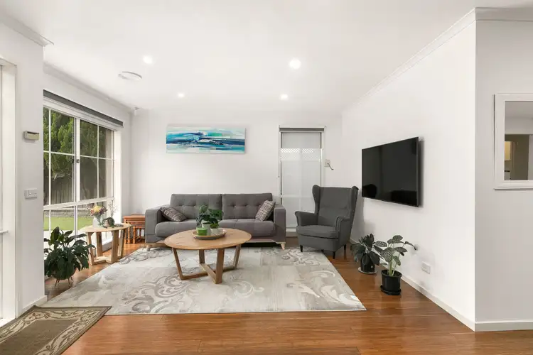 Third view of Homely house listing, 5 Moody Court, Roxburgh Park VIC 3064